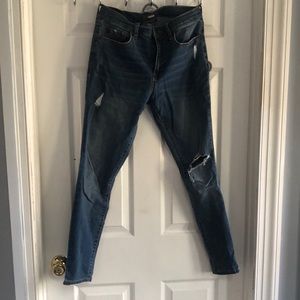 Aero High Rise Ripped Jeans ✨